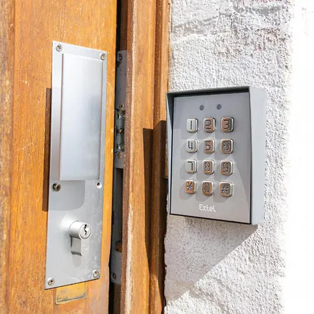 La Belle Rive Du Voyageur